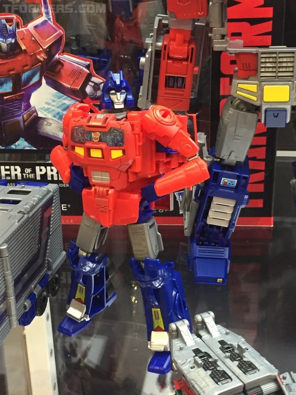 Hascon 2017 Day 2 Images Orion Pax Optimus Prime Dinobots  (3 of 18)